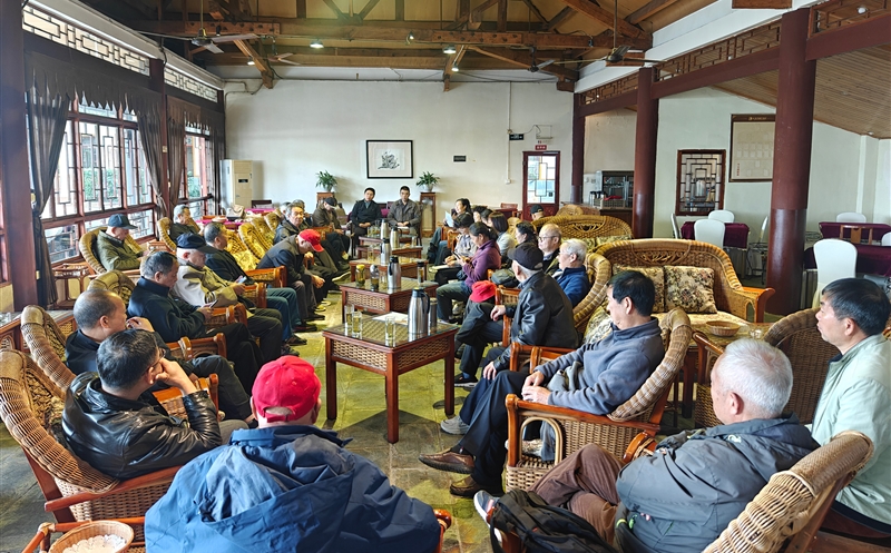 测绘公司退休党支部完成换届选举事情