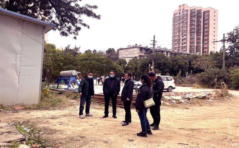 西昌市自然AG真人娱乐局宋斌局长带队到102厂相识土地开发妄想和地热矿权“探转采”情形
