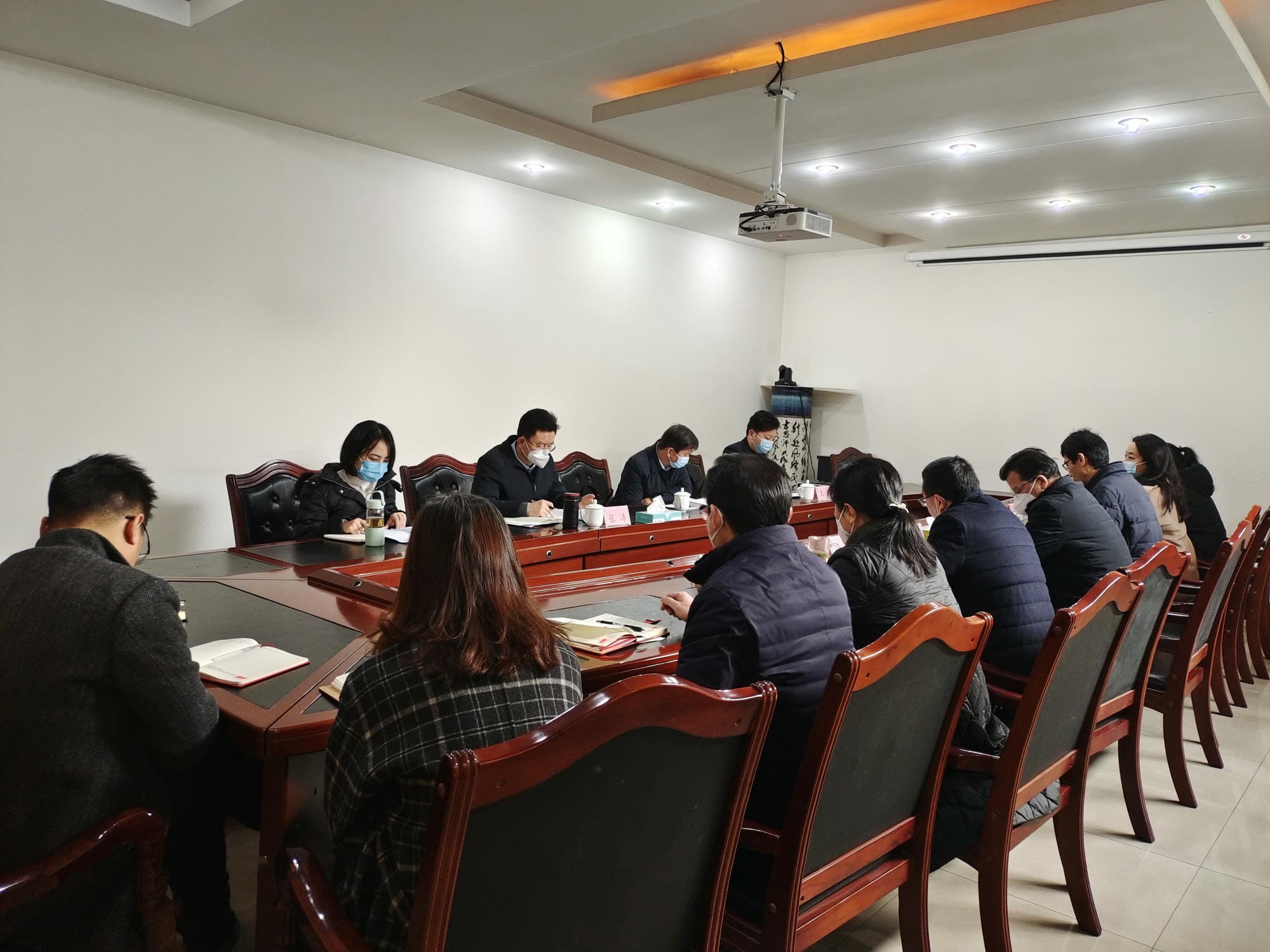 集团向导到成都探矿宣讲党的二十大精神暨安排大学习大调研大讨论运动