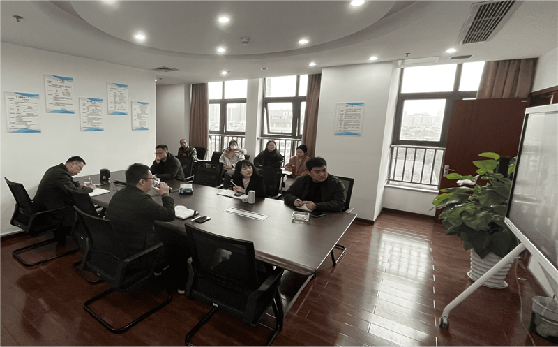 “卯”足劲头，全力以“复”│众城房产召开2023年复工复产清静事情会