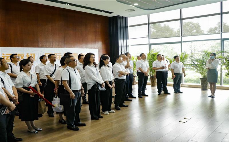 赓续红色精神  蓄力拼搏前行——蜀通建设集团党委庆祝建党102周年“七·一”运动