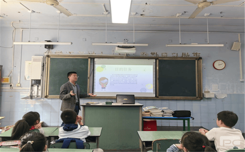 兴蜀设计集团进校园开展防灾减灾科普运动