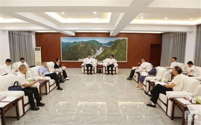 集团赴盐边县委县政府座谈交流