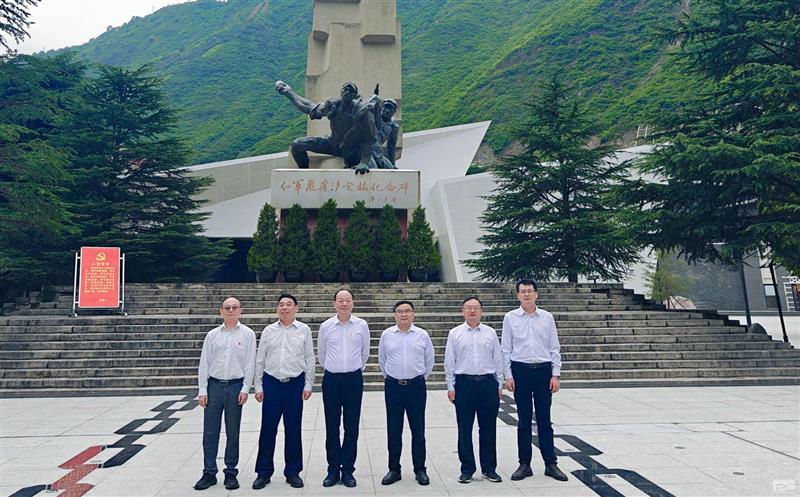 泸定桥头忆红军，长征精神代代传 ——测绘公司党委理论中心组赴泸定桥红军纪念馆集中学习