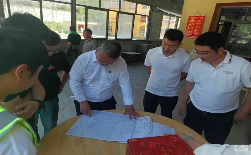 兴蜀设计集团到理县2024年度地质灾难综合治理项目开展项目检查及夏日送清凉运动